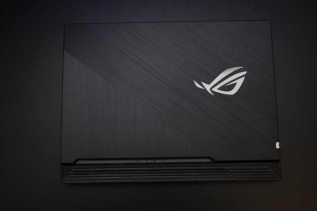 Laptop gaming ROG Strix G15: Bản nâng cấp đáng giá, sức mạnh đến từ phong cách tối thượng - Ảnh 8.